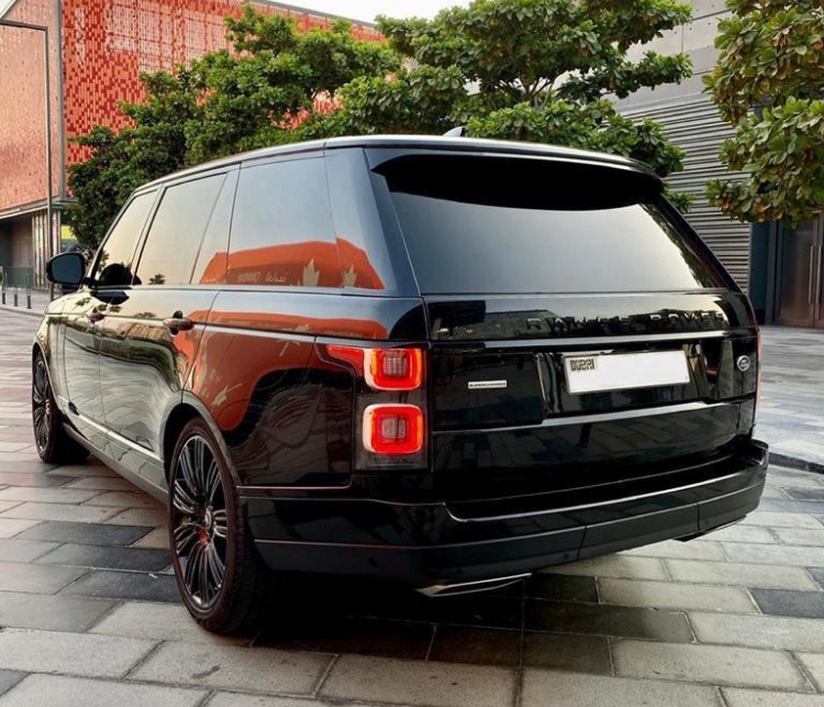 zwart Landrover Range Rover Vogue HSE V8 2020