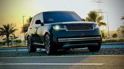 Rent Land Rover Range Rover Vogue HSE V8 2023