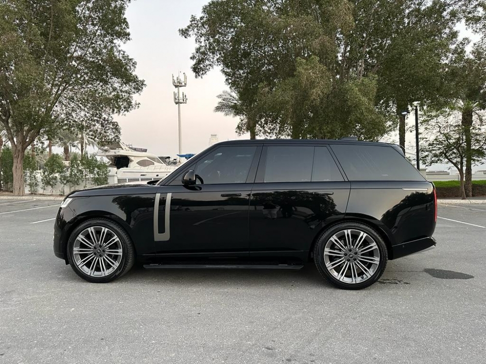 zwart Landrover Range Rover Vogue V8 2023