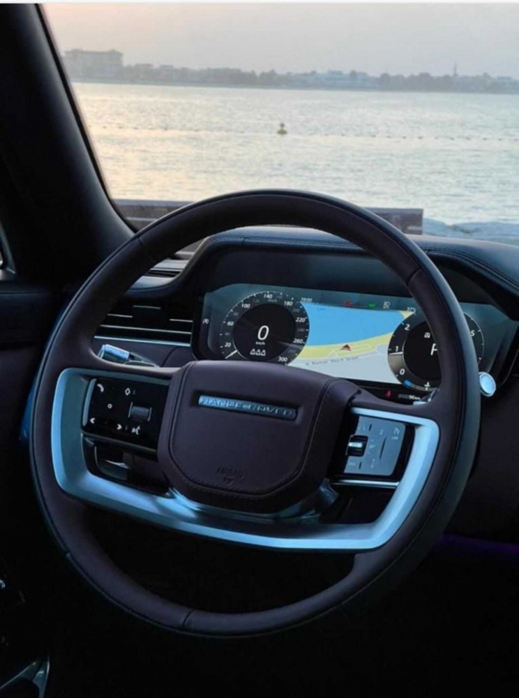 Weiß Landrover Range Rover-Vogue 2022
