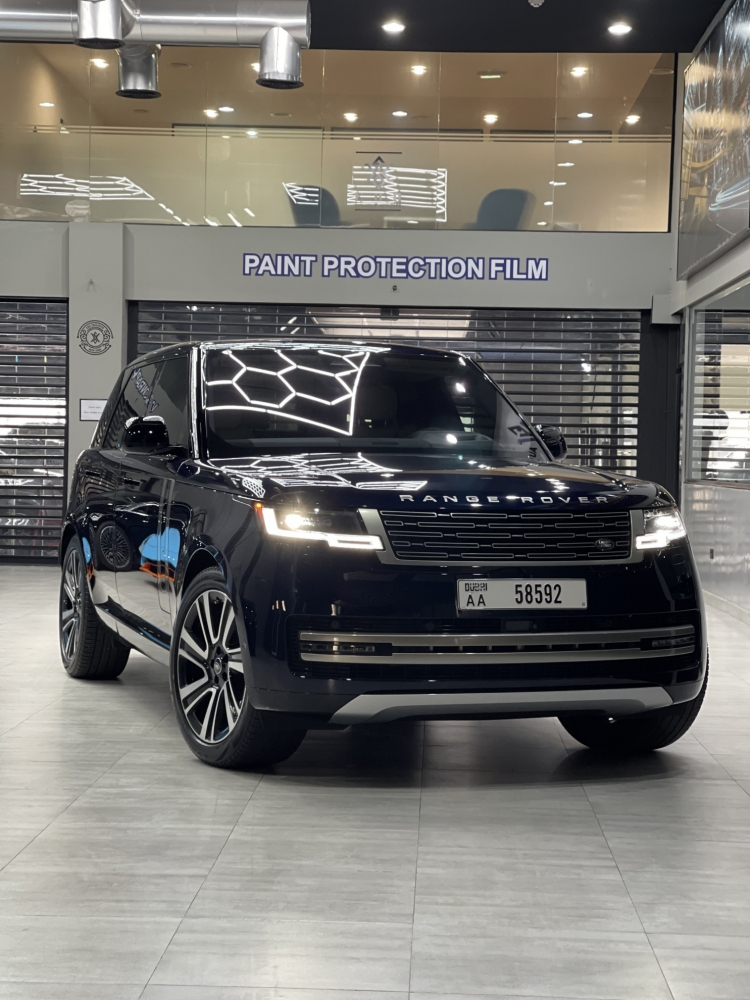 Blue Land Rover Range Rover Vogue 2023