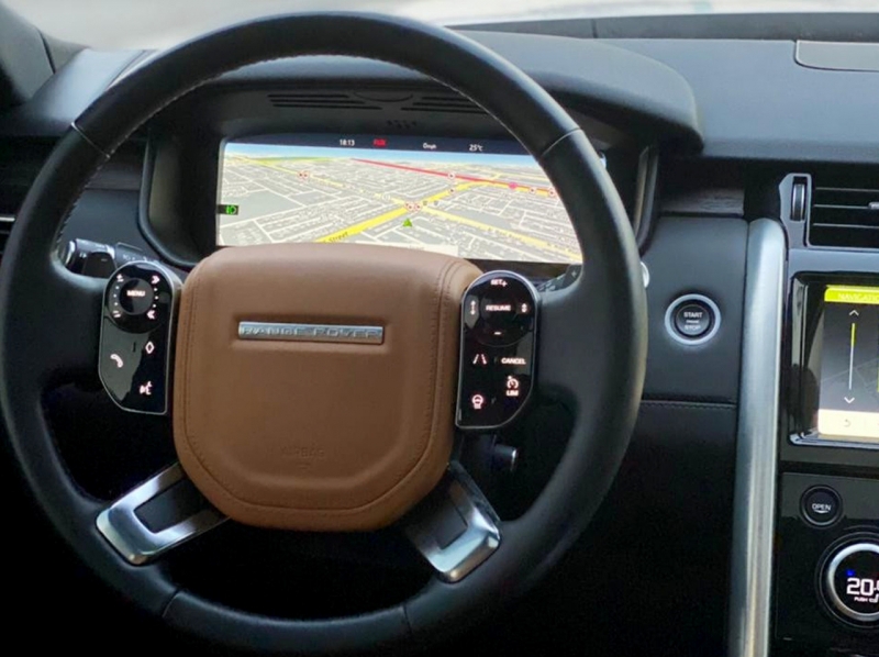 Bianca Land Rover Scoperta HSE 2021