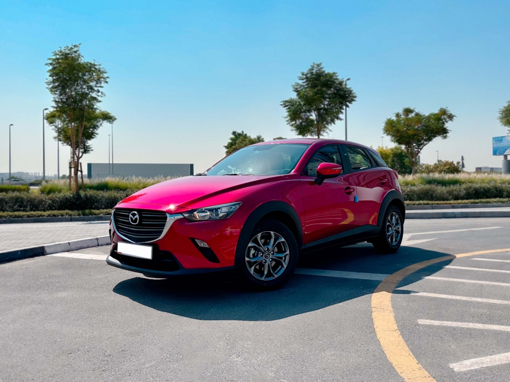 rood Mazda CX3 2024