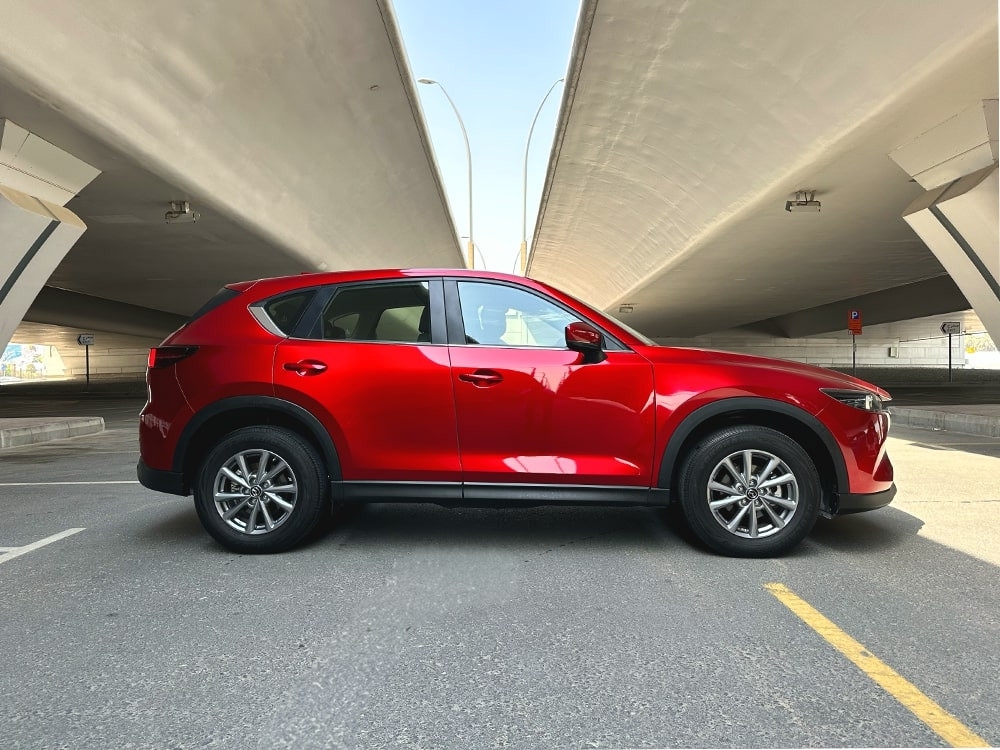 rouge Mazda CX5 2023