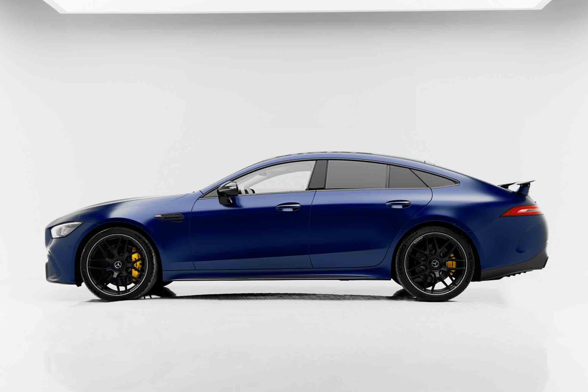 أزرق مرسيدس بنز إيه إم جي GT 63S 2019