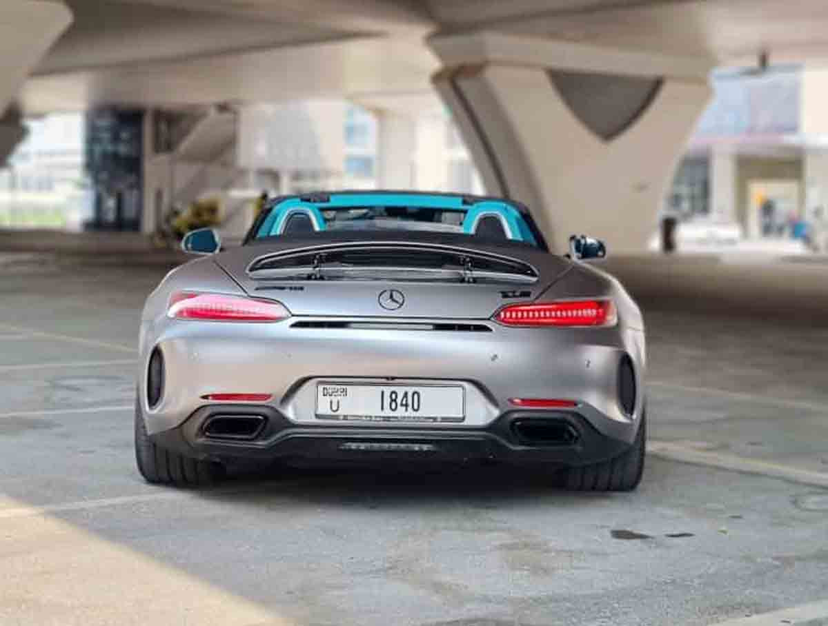 Metaalgrijs Mercedes-Benz AMG GT Cabrio 2018