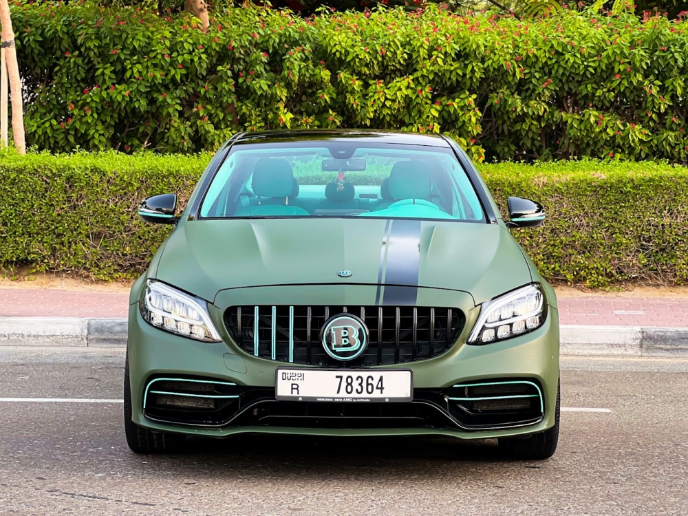 Зеленый Мерседес Бенц Комплект AMG C43 Brabus 2020 год
