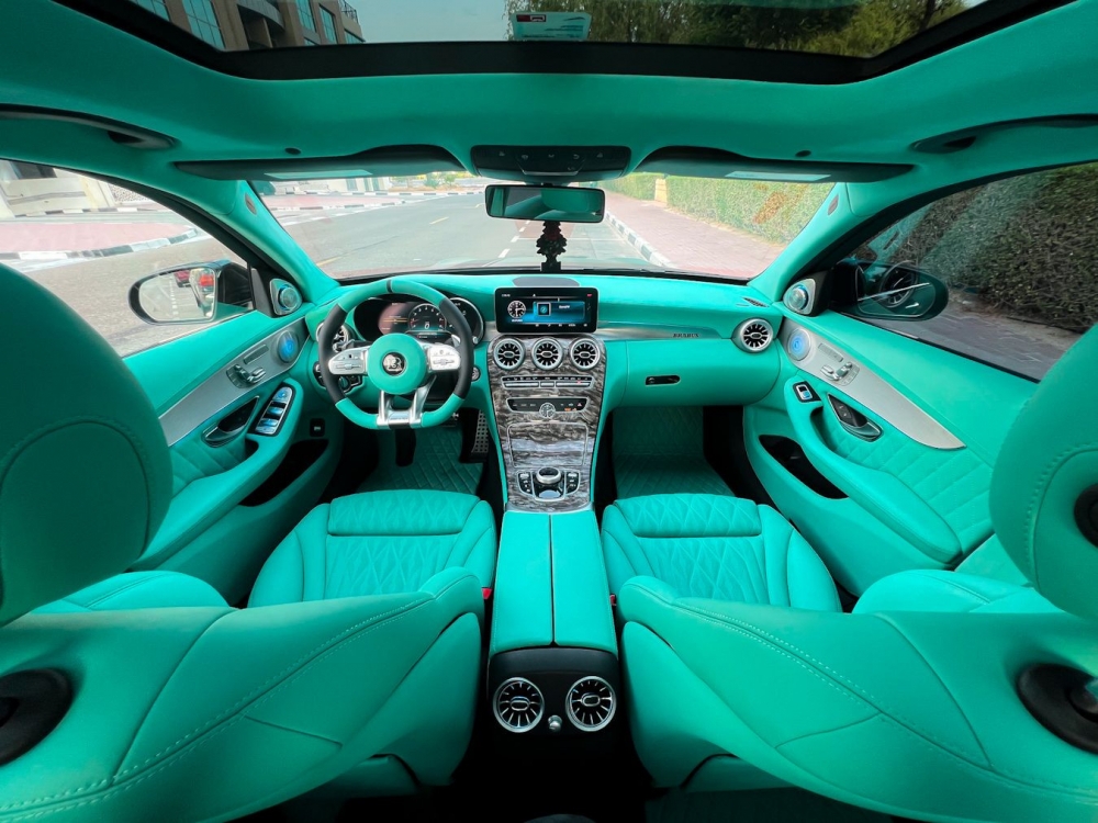 Yeşil Mercedes Benz AMG C43 Brabus Kiti 2020