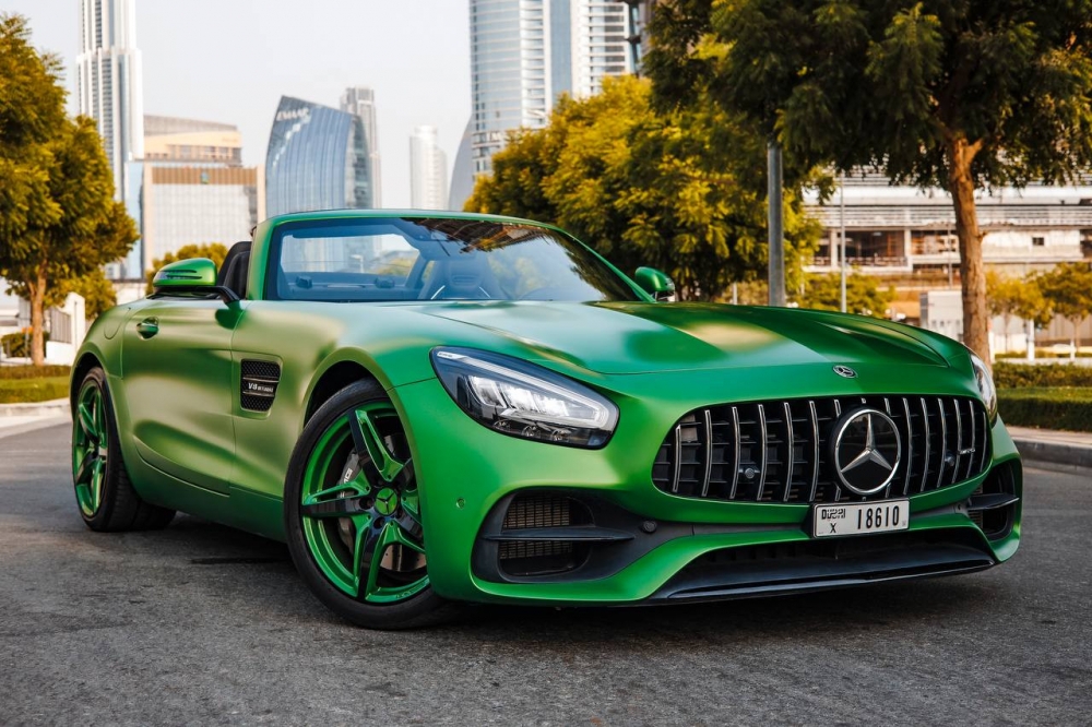 Verde Mercedes Benz AMG GT Convertible 2022