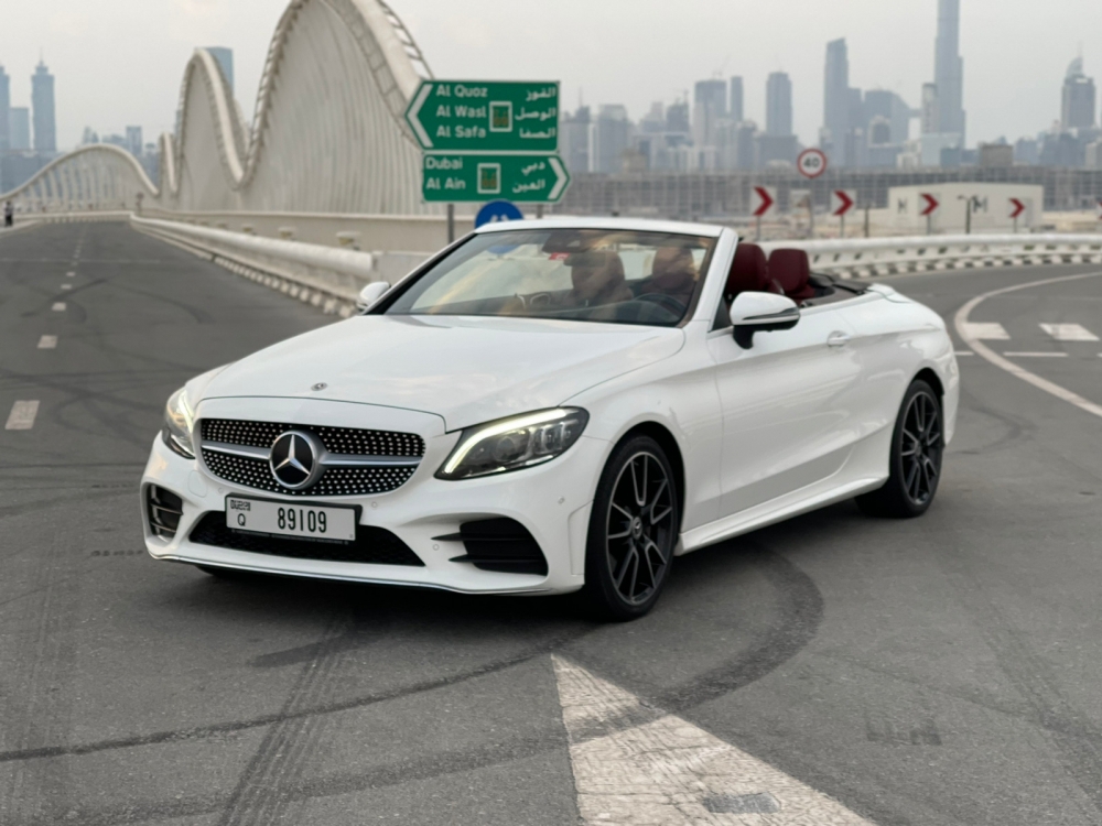 Beyaz Mercedes Benz C200 Dönüştürülebilir 2019
