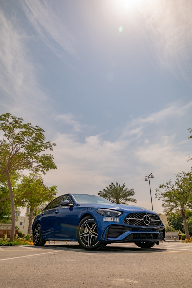Blauw Mercedes-Benz C200 2023