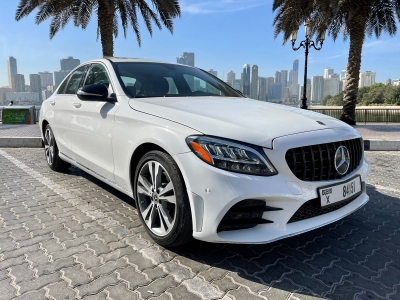 Mercedes Benz C300 Price in Dubai - Luxury Car Hire Dubai - Mercedes Benz Rentals