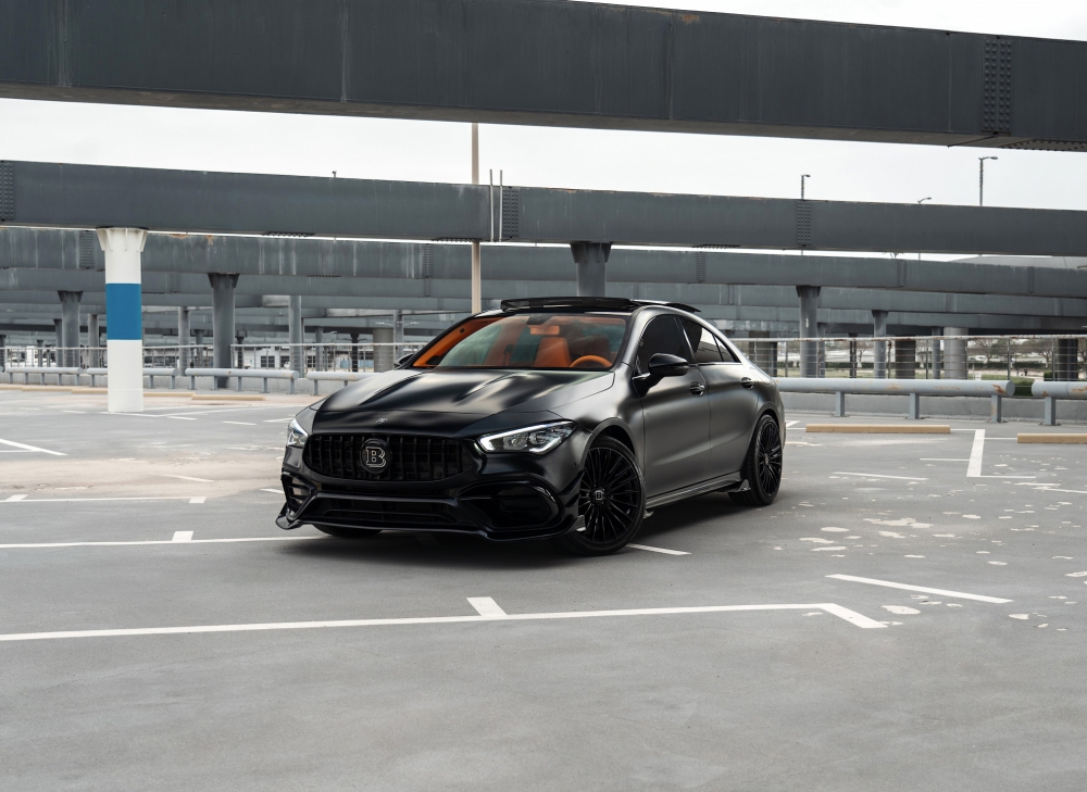Matt-schwarz Mercedes Benz CLA 250 2020