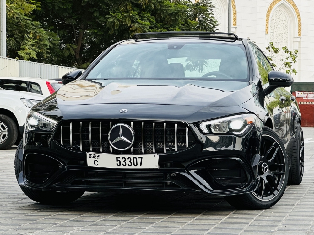 Noir Mercedes Benz CLA 250 2020