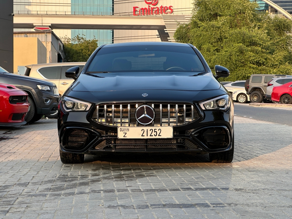 zwart Mercedes-Benz CLA 250 2022