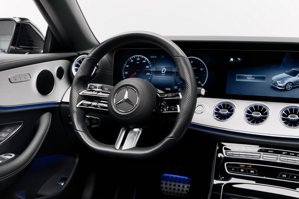 Blauw Mercedes-Benz E300 Cabrio 2021