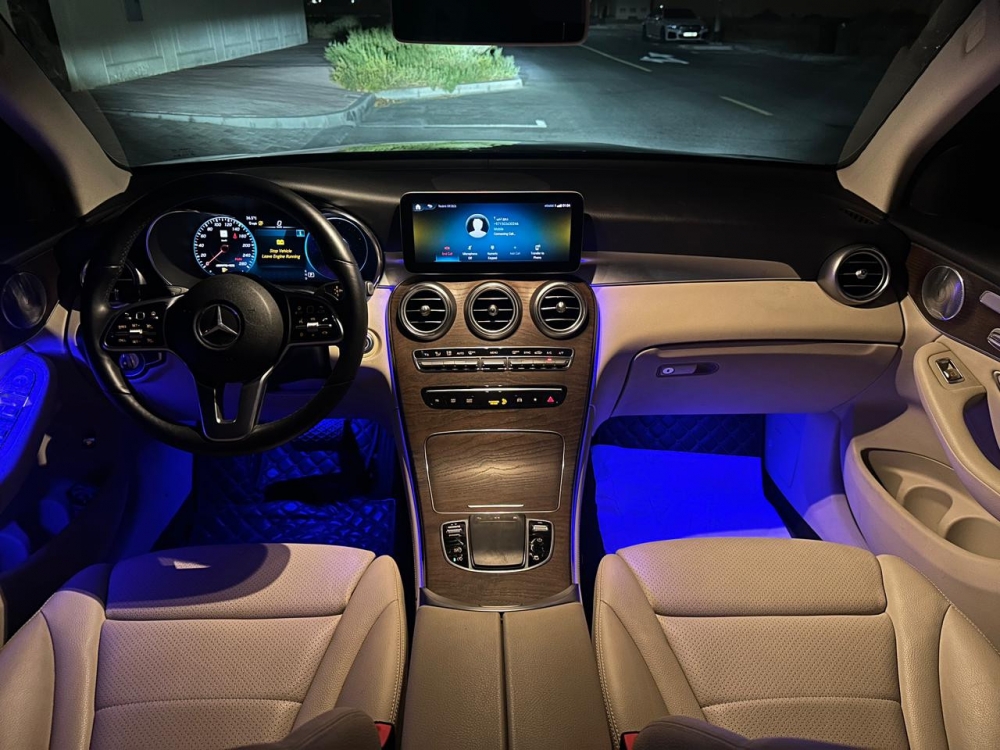 Blauw Mercedes-Benz GLC 300 2020