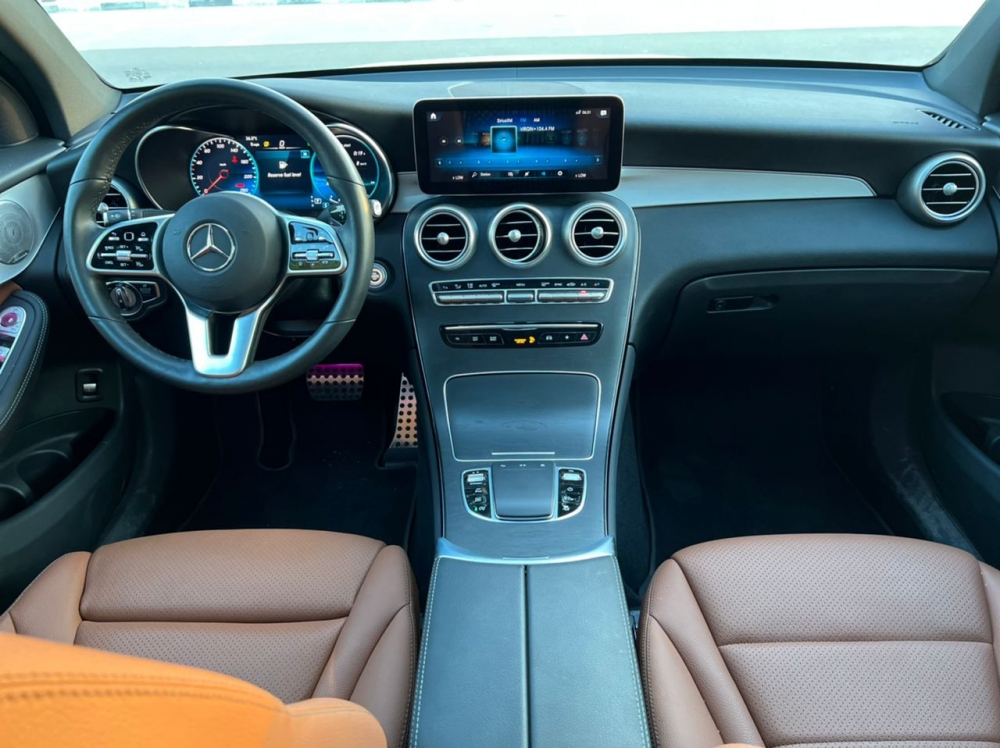 Weiß Mercedes Benz GL 300 2021
