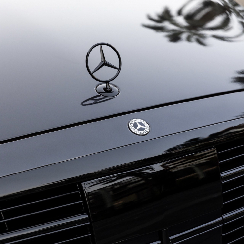 Black Mercedes Benz S580 2021