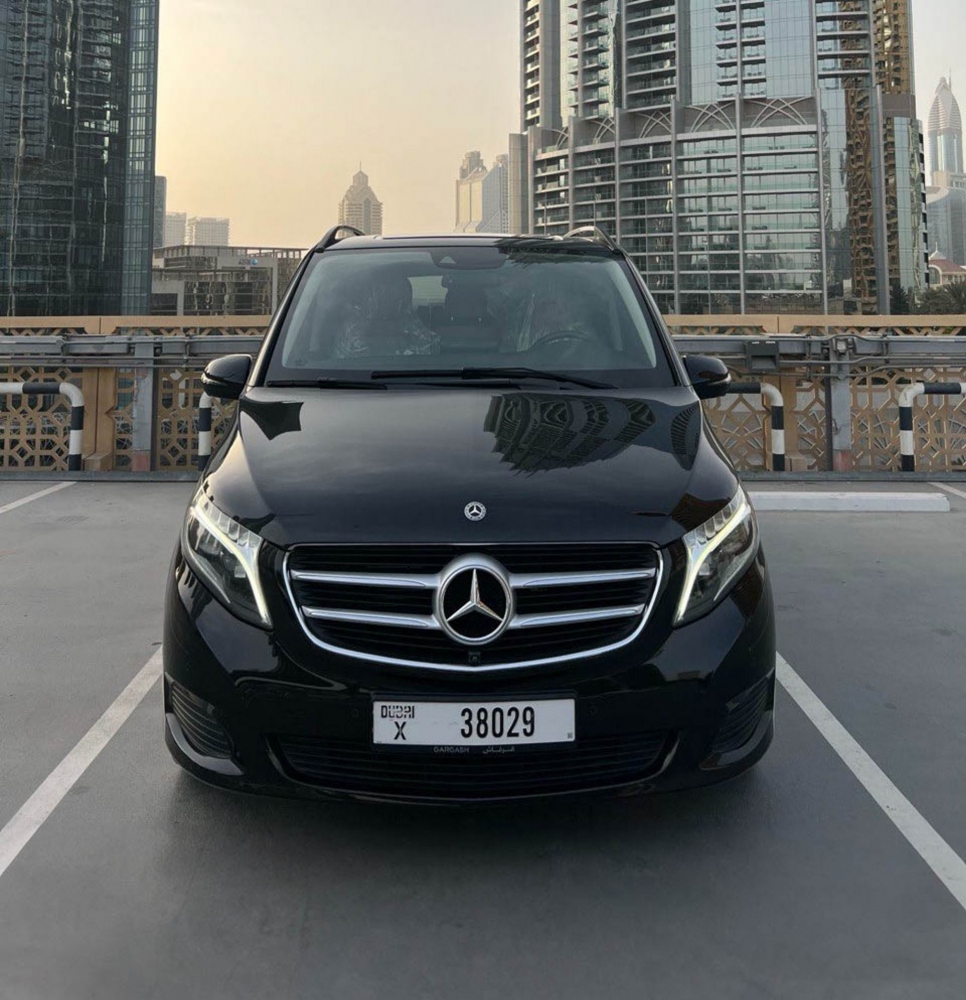 zwart Mercedes-Benz V klasse 2019