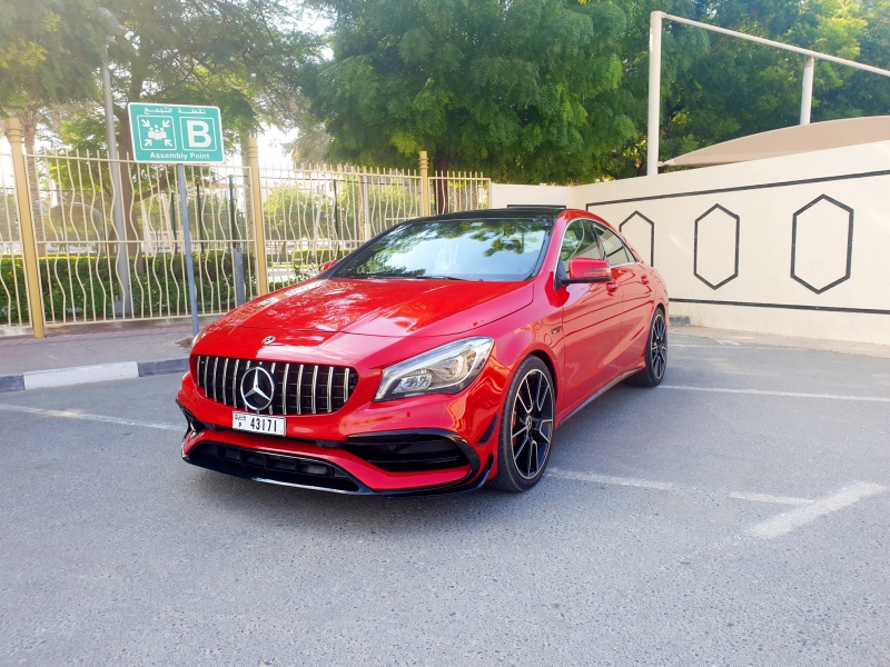 rood Mercedes-Benz CLA 250 2019