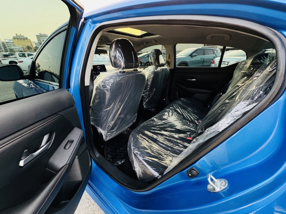 Blu Nissan Sentra 2022