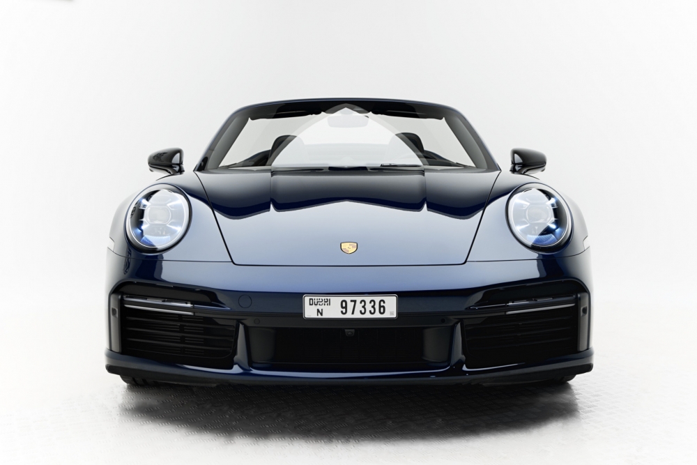 Blue Porsche 911 Turbo S Spyder 2021
