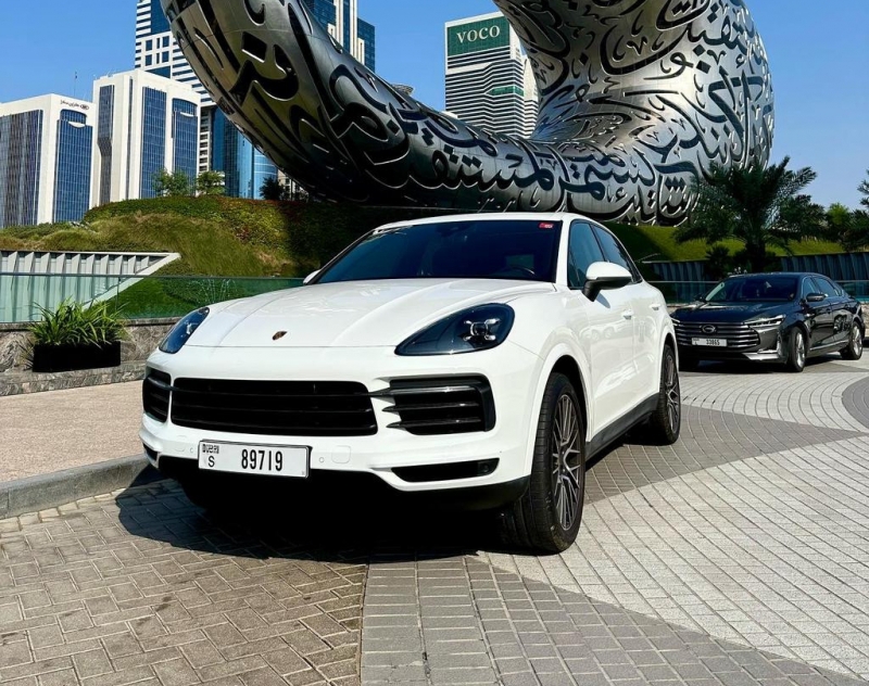 Beyaz Porsche arnavut biberi 2021