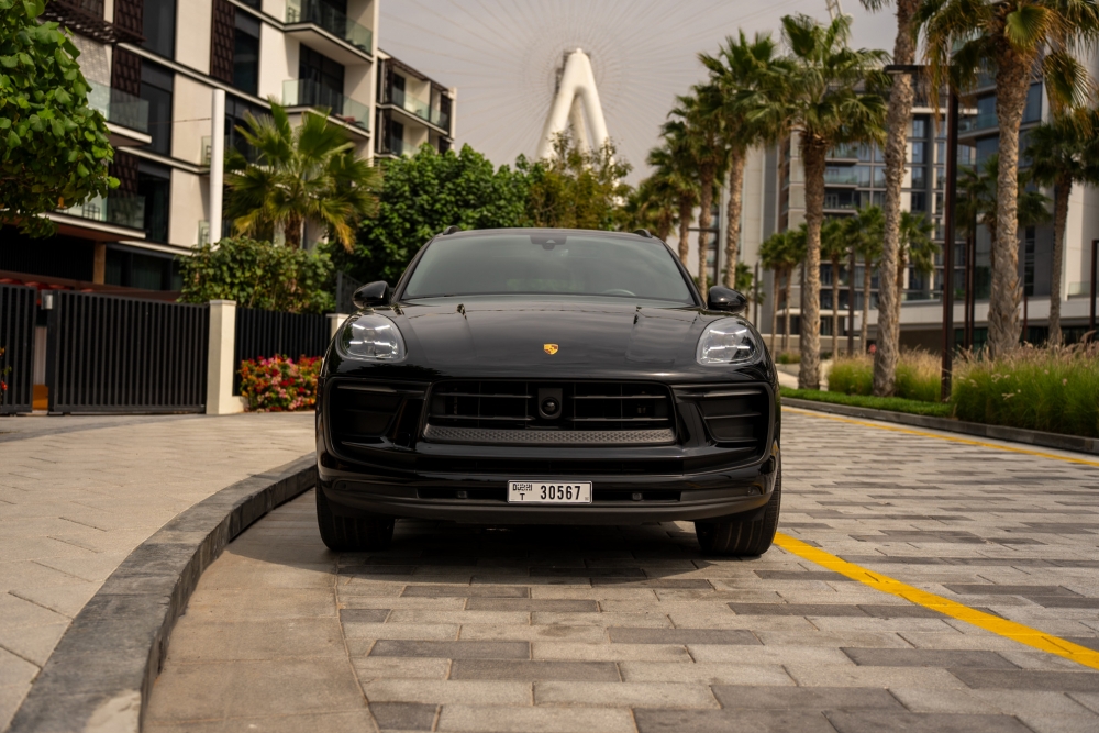 Black Porsche Macan 2022