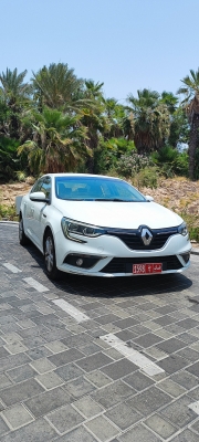 Rent Renault Megane 2019