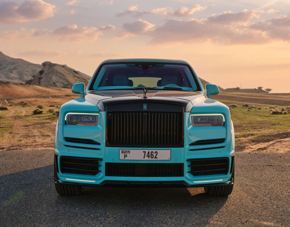 Turquoise Rolls Royce Cullinan Mansory 2022