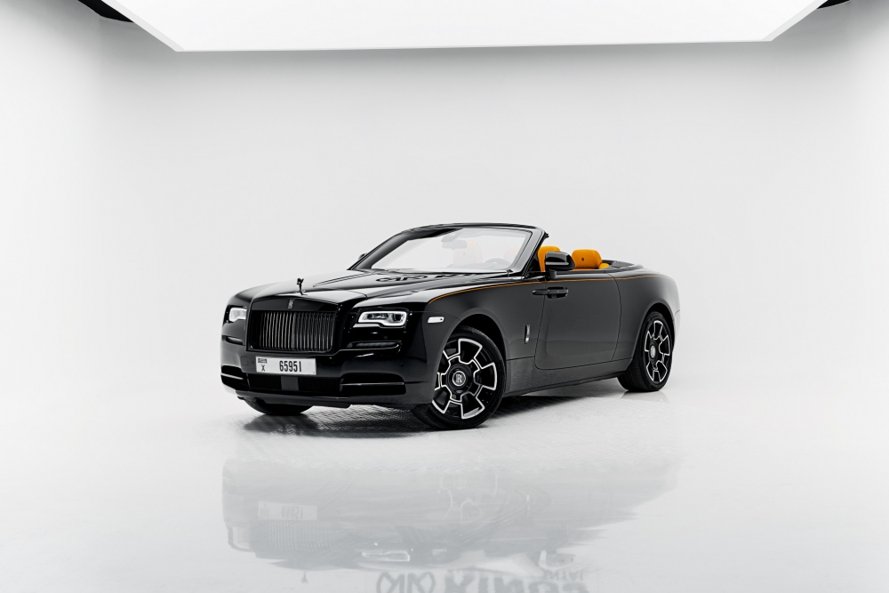 Siyah Rolls Royce Şafak Kara Rozeti 2018