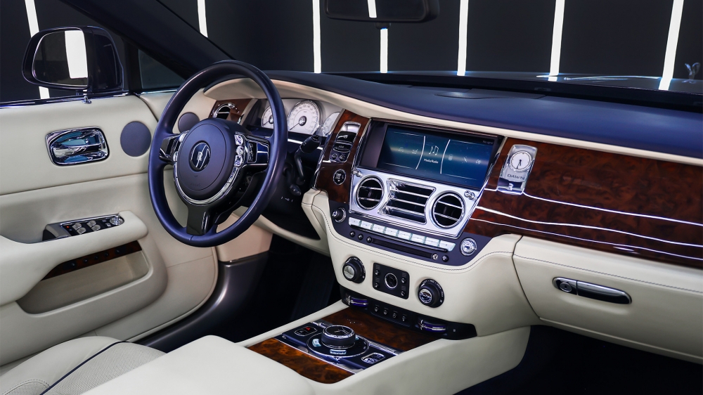 Azul Rolls Royce Amanecer 2020
