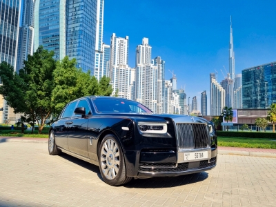 Rolls Royce Phantom Extended Price in Dubai - Luxury Car Hire Dubai - Rolls Royce Rentals