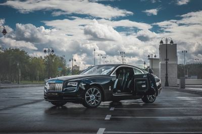 Rolls Royce Wraith Price in Moscow - Luxury Car Hire Moscow - Rolls Royce Rentals
