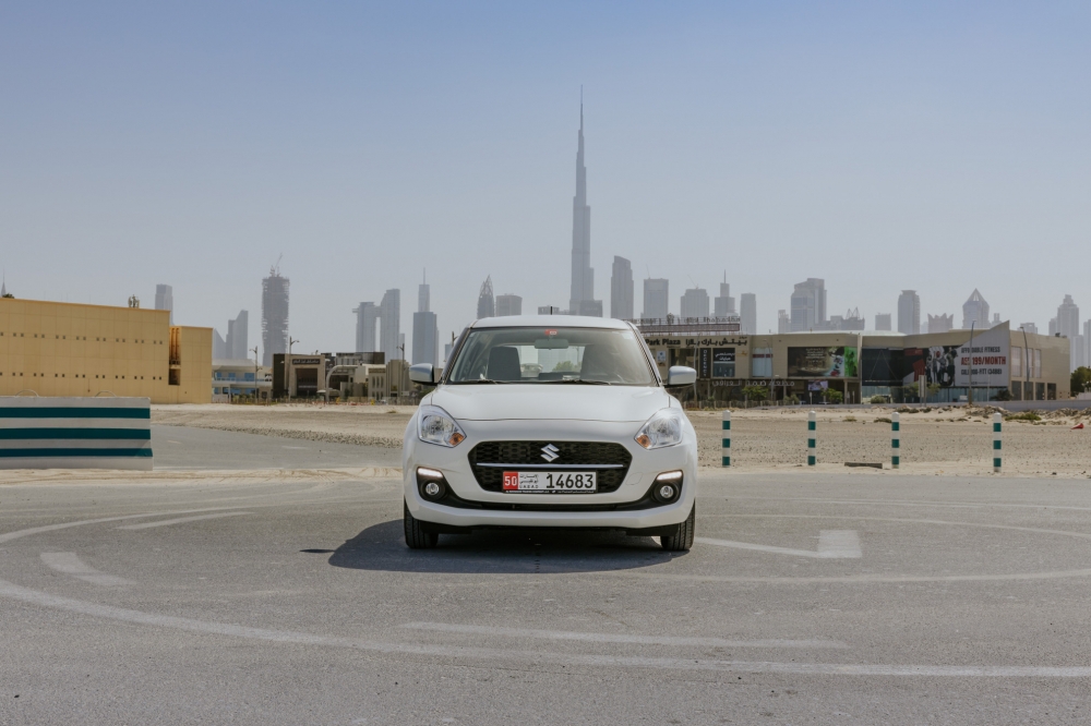 Huur Suzuki Snel 2023 in Dubai