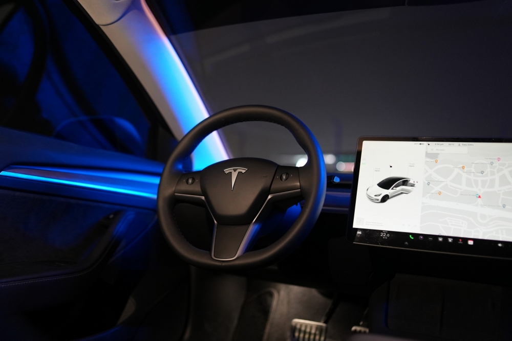Bianca Tesla Prestazioni del modello 3 2023