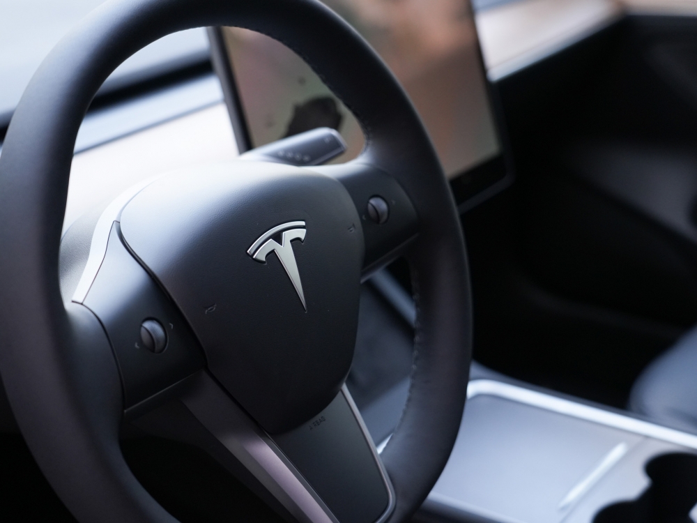 Siyah Tesla Model 3 Standart Artı 2023