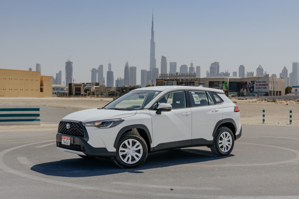 Location Toyota Croix de corolle 2023 dans Dubai