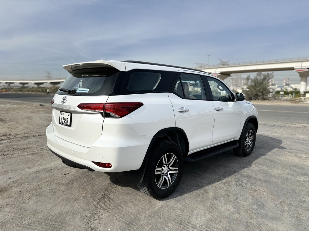 White Toyota Fortuner 2024