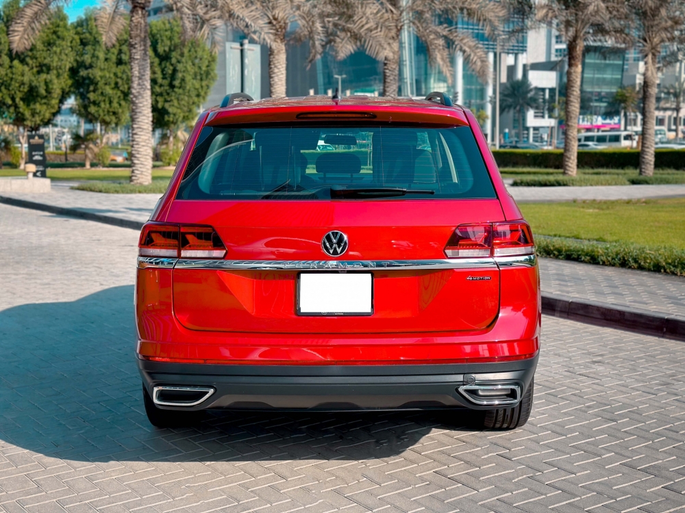 rood Volkswagen Teramont 2023