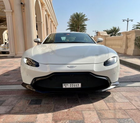 Аренда Aston Martin Вэнтедж 2019 в Дубай