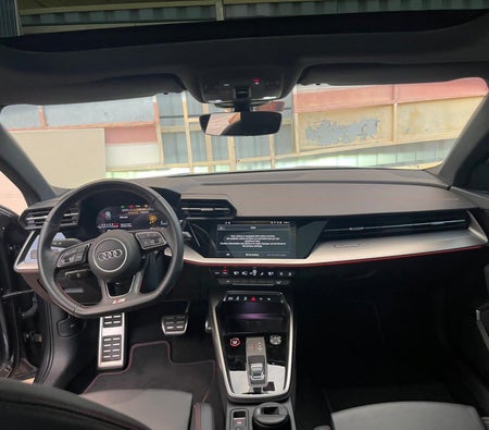 Location Audi S3 2021 dans Dubai