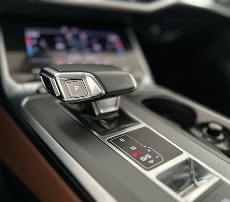 Kira Audi A6 2023 içinde Dubai