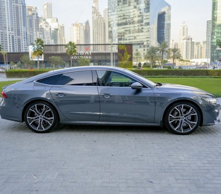 Location Audi A7 2020 dans Dubai