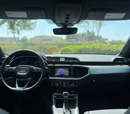 Kira Audi Q3 2020 içinde Dubai