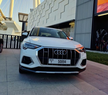 Kira Audi Q3 2021 içinde Dubai