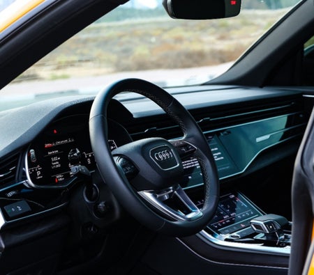 Kira Audi Q8 S Line Kiti 2021 içinde Abu Dabi