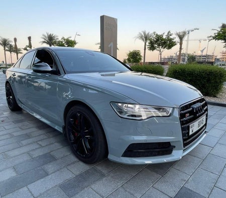 Rent Audi S8 2021 in Dubai
