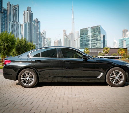 Kira BMW 520i 2020 içinde Dubai